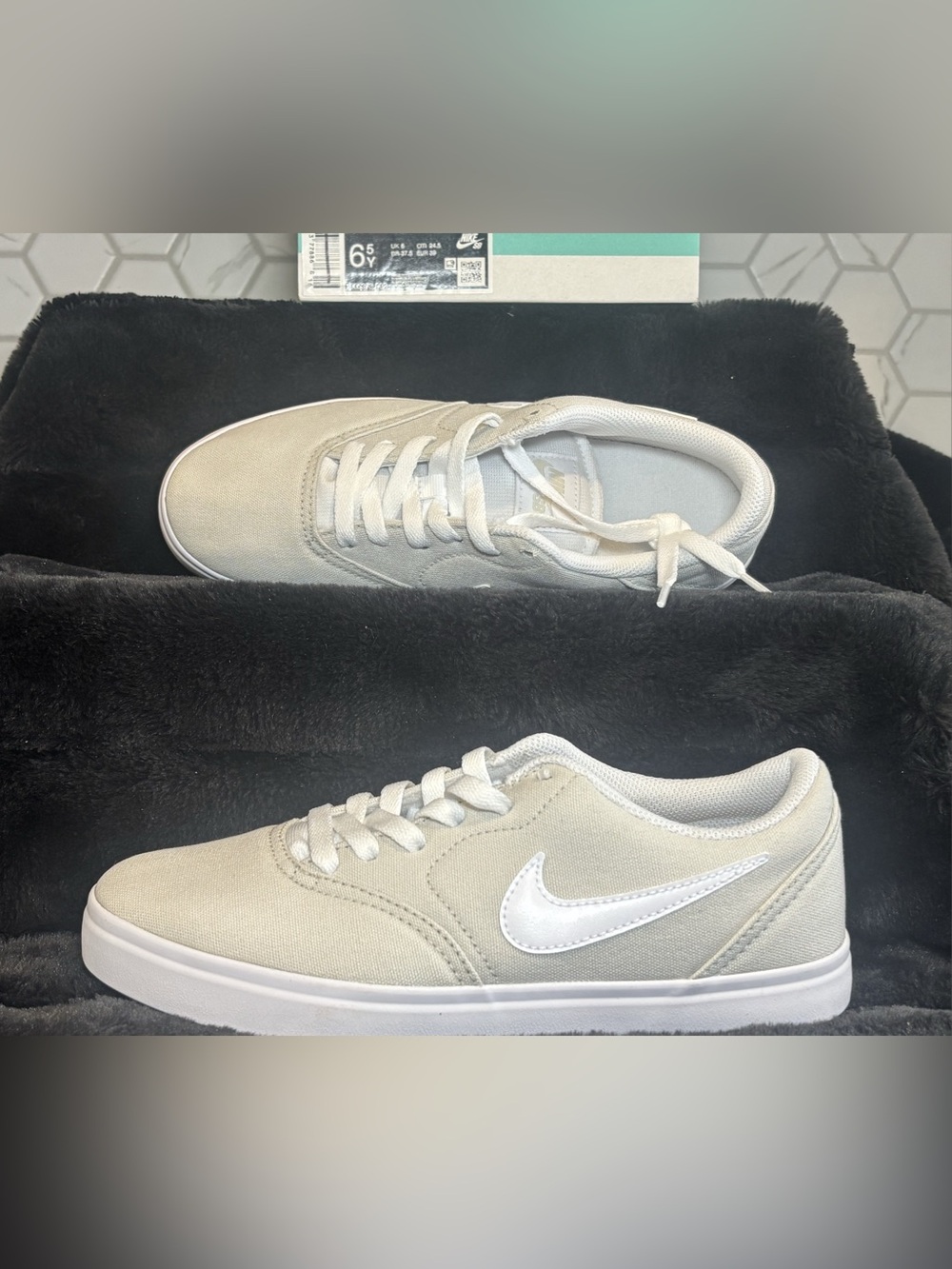 Nike SB Chron 2 Canvas Gray White Youth Size 6.5Y NIB